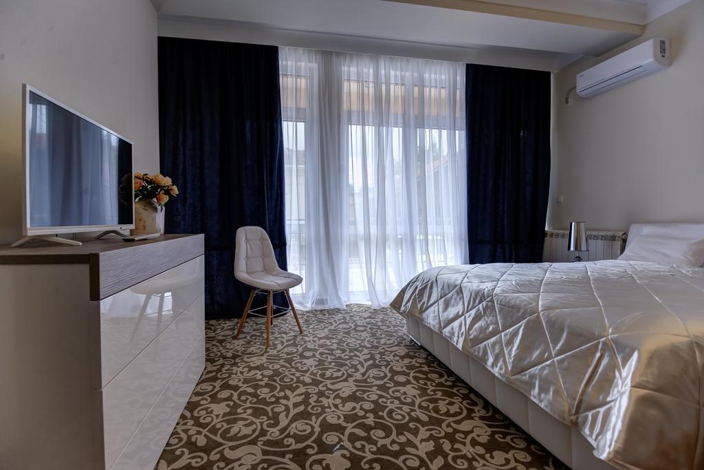 Belgrade Lifestyle Apartment Buitenkant foto
